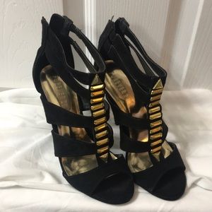 Black Strapped Heels with Gold Accents!